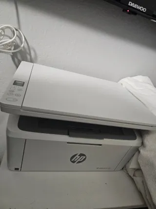 Impresora HP Laserjet 140w