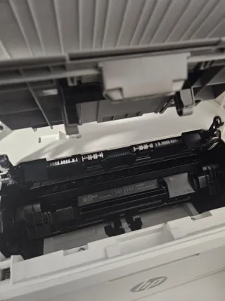 Impresora HP Laserjet 140w