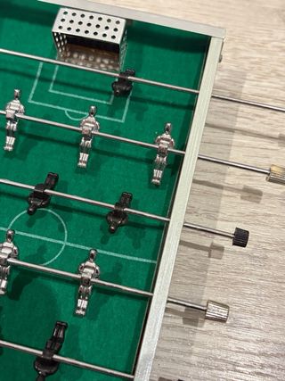 Futbolín de mesa pequeño