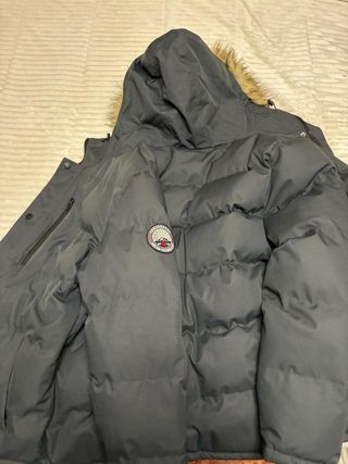 Chaqueta de invierno gris de alta calidad