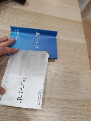 PS4 Slim 500GB Negra