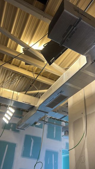 Instalación de aire acondicionado. PROFESIONAL