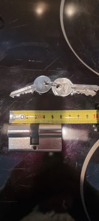 Cilindro de Cerradura con 3 Llaves