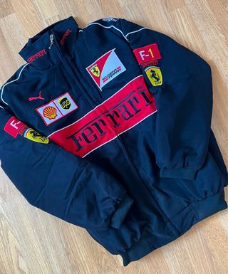 Chaqueta Ferrari Negra y Roja vintage f1