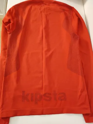 Camiseta Kipsta térmica y transpirable roja