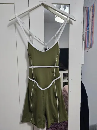 Mono GYM Rojo y verde