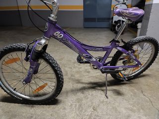 Bicicleta Trek Morada Niños 6-10 Años