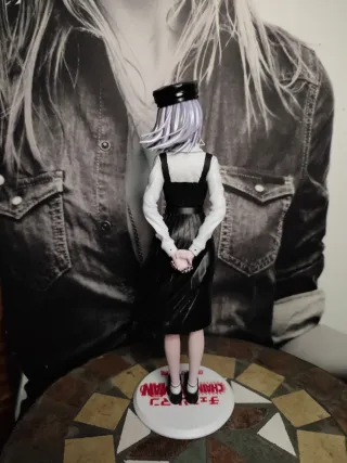 Figura Fami Chainsawman Kiga