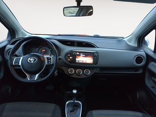Toyota Yaris Active