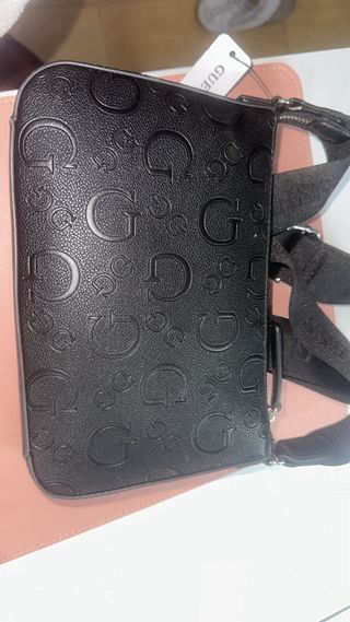 Bolso Negro Guess