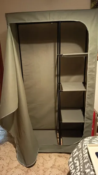 Armario de tela y aluminio gris y negro