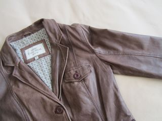 Americana de piel Easy Wear