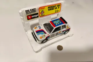 Peugeot 205 Turbo Bburago 1:24