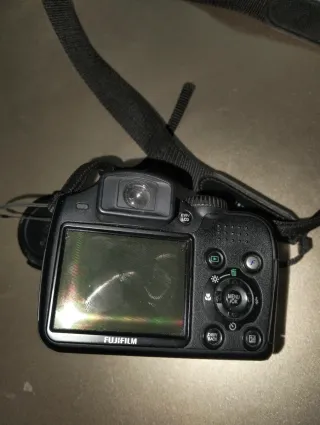 Cámara Fujifilm Finepix S5800