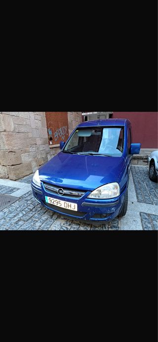 Fuegoneta Opel Combo 2007