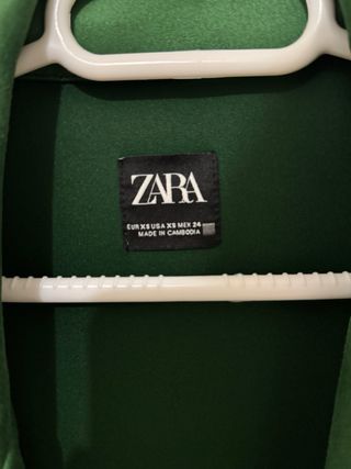 Trench Zara Verde