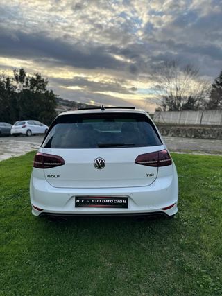 Volkswagen Golf VII R300