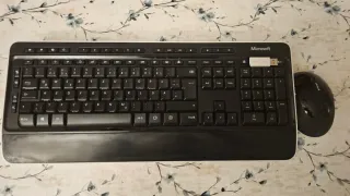 Teclado y Ratón Inalámbrico Microsoft
