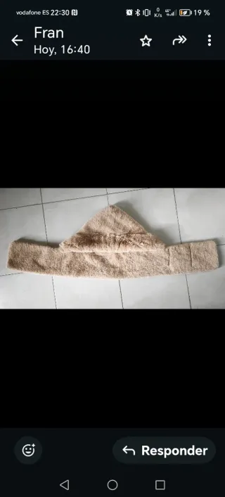 Gorro y bufanda de pelo sintético