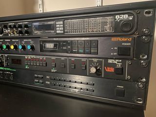 Rack Audio Effetti e Interface Roland