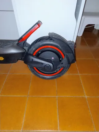 Monopattino Elettrico Motus Potente e affidabile