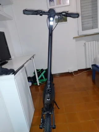 Monopattino Elettrico Motus Potente e affidabile