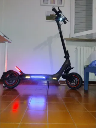 Monopattino Elettrico Motus Potente e affidabile