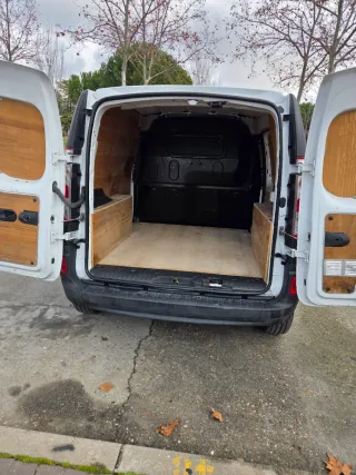 Alquiler Renault kangoo