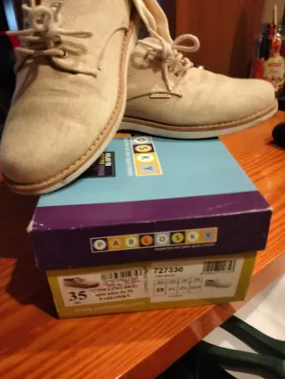 Zapatos Pablosky niño ceremonia beige