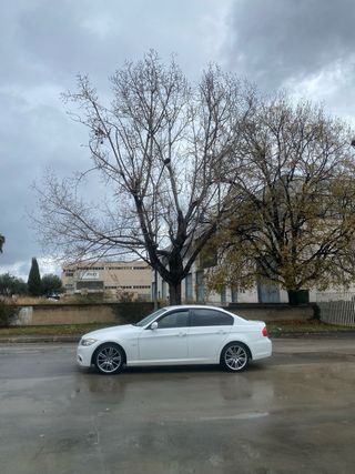 BMW 318d LCI E90 pack M
