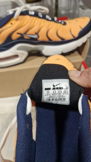 Nike Air Max Plus TN Laser Orange