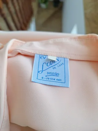 Camisa rosa elegante