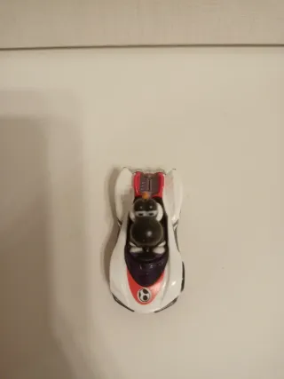Yoshi negro Hot Wheels Mario Kart