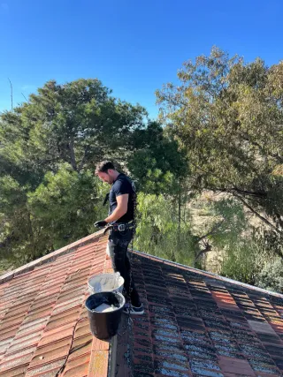 Tejados impermeabilizaciones, goteras y construcci