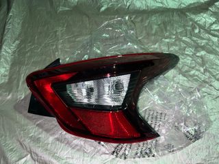 Piloto trasero derecho Nissan Micra V