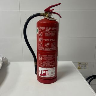 Extintor de incendios 6 kg ABC