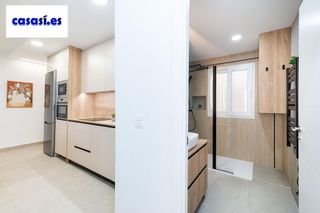 Piso en venta en Barrio de Zaidín en Granada