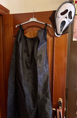 Disfraz infantil máscara y capa negra