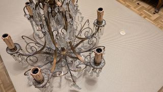 Lámpara de cristal y metal dorada