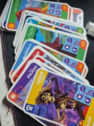 Cromos Disney Coco, Frozen, Rey León