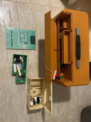 Máquina de coser Sears Mod. 905B