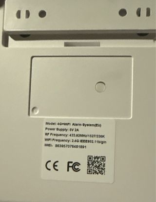 Alarma Inteligente con Conexión Móvil y WiFi