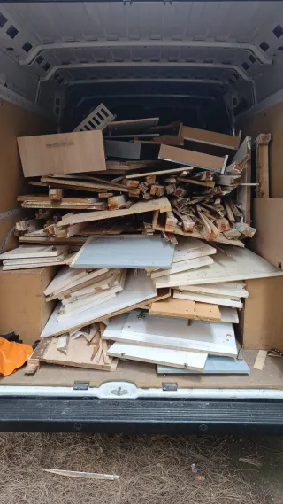 Servicio mudanza ,montaje de muebles, vaciado etc