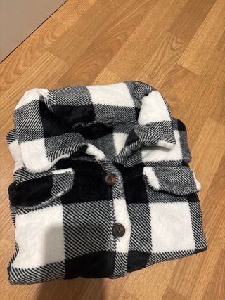 Chaqueta cuadros blanco y negro