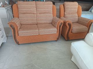 Sofá 2 plazas y sillón naranja