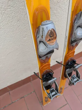 Esquís Dynastar SC9