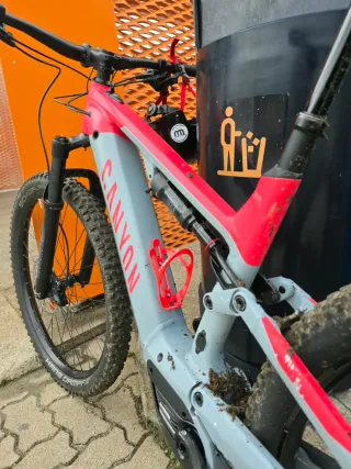 Bicicleta Eléctrica Canyon Neuron:ON Doble Suspens