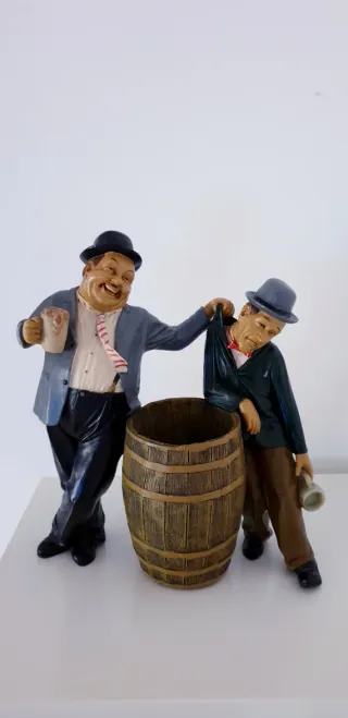 OLIVER HARDY (EL GORDO) STAN LAUREL (EL FLACO) - Figura vintage in fibra di vetro