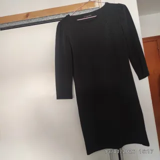 Vestido negro manga larga