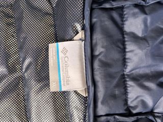 Chaqueta Columbia Powder Lite con capucha